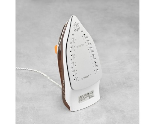 Быстрый и эффективный: утюг SCARLETT SC-SI30K47 - идеальный помощник для безупречного глажения!