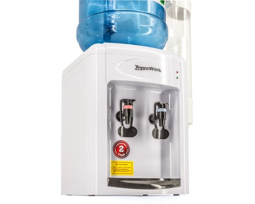 Наслаждайтесь освежающей водой с кулером Aqua Work 0.7-TWR! Удобство и стиль в бело-черном дизайне