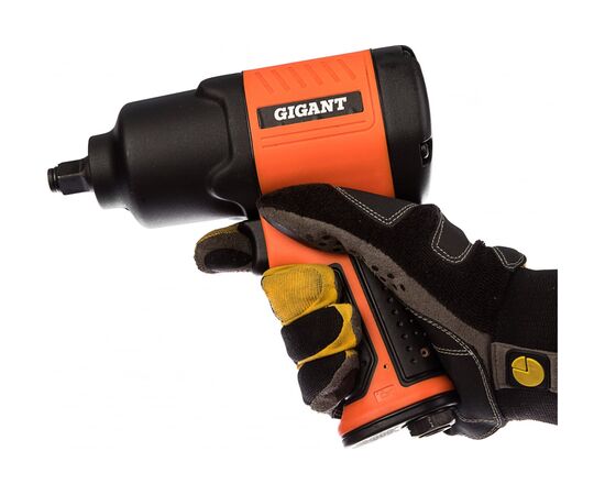  Ударный пневмогайковерт Gigant PW 880 